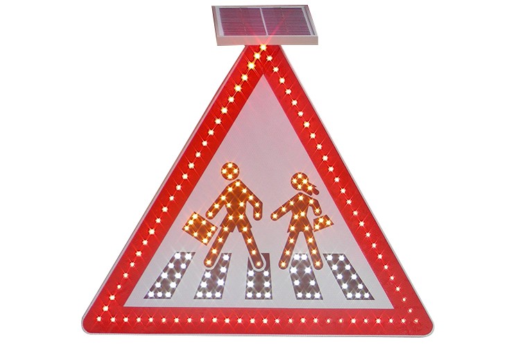 High quality 4.5cm distance leds triangle solar power outdoor led sign