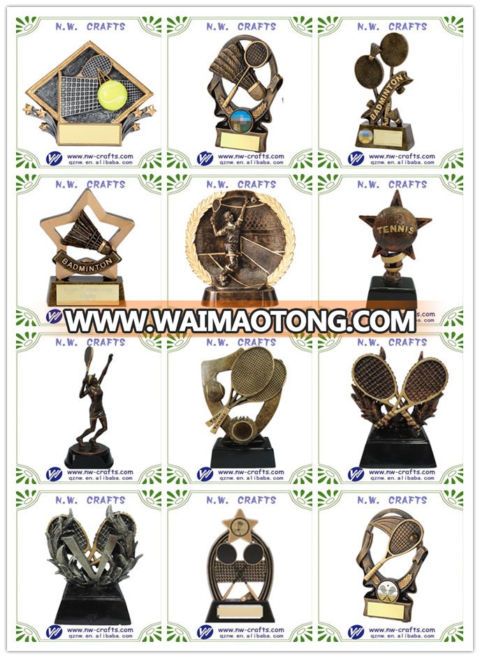 Polyresin extreme motion male tennis trophy