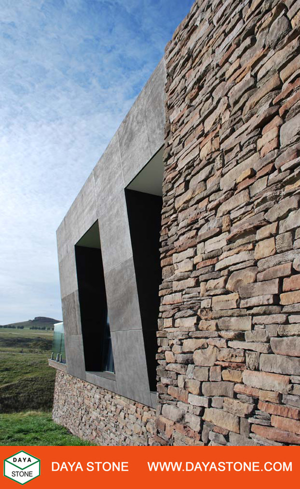 Stacked stone wall cladding