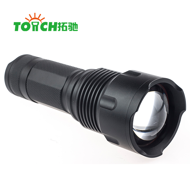 The best brightness Chinese supplier hot selling aluminium body LED flashlight rechargeable battery zoomable flashlight