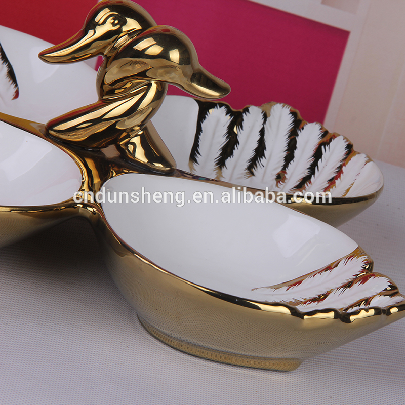 european handicraft double swan decor ceramic four compartment plate for dry fruit