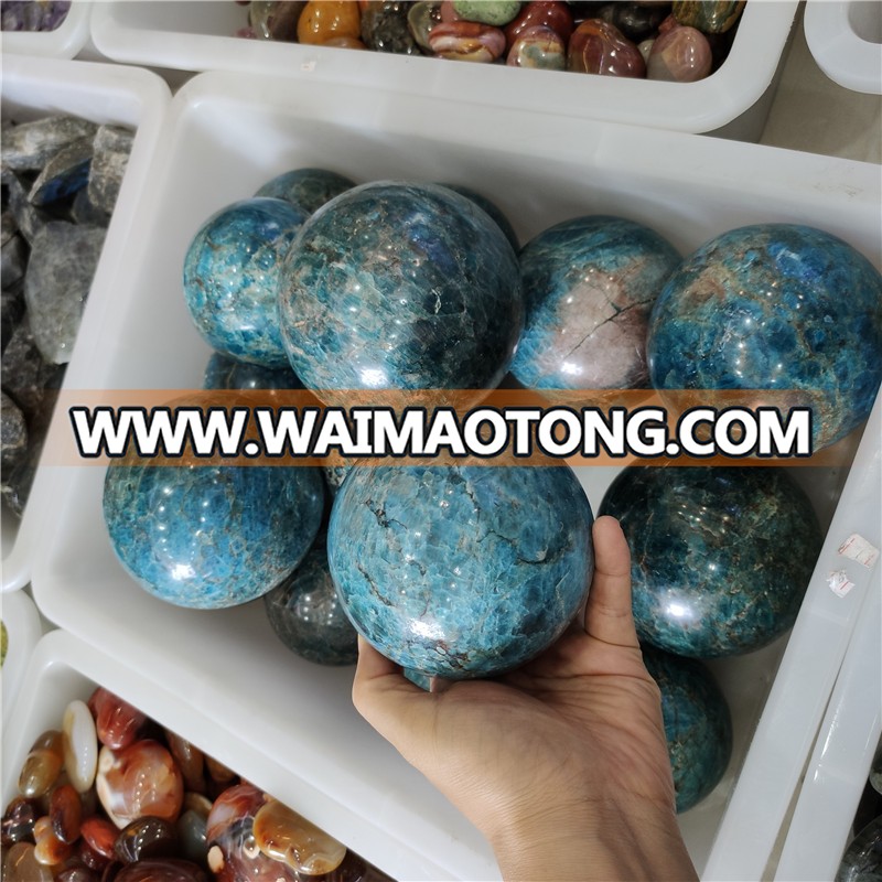 Natural apatite stone sphere balls