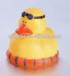 Promotional children tub floating PVC duck with dumbbell