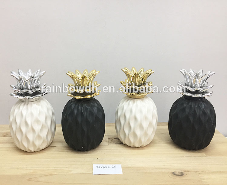 Ceramic Pineapple Decoration