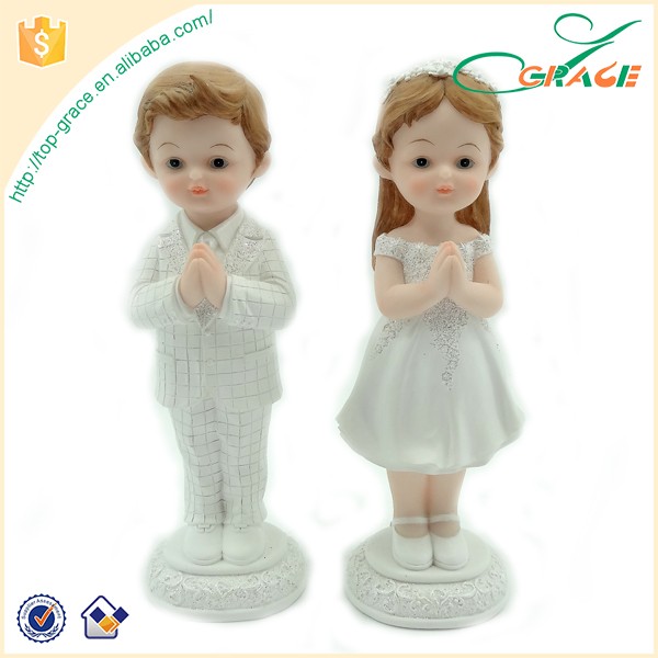 resin novelty communion praying boy and girl communion cake topper