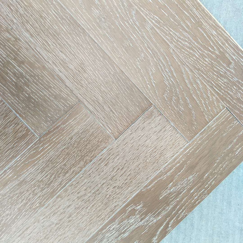 White brushed oak fishbone natural color engineered wood flooring for sale