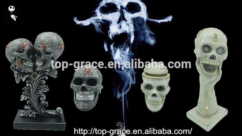 Day Of The Dead souvenir resin skull head with light up eyes resin skull