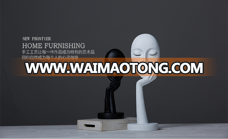 Wholesale high quality white &black resin face crafts home furnishing articles