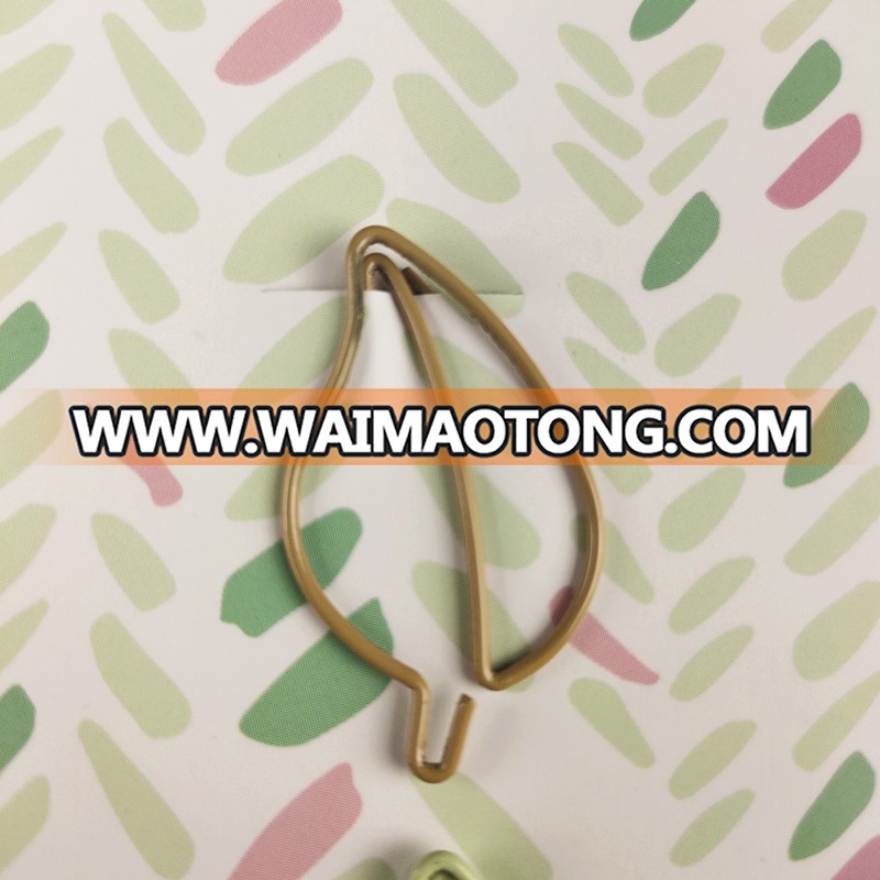 Varnish plated  lovely leaves shaped  paper clips