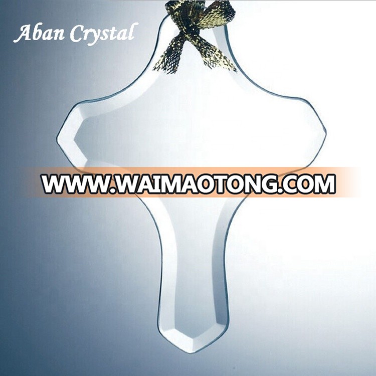 Hot sale glass cross pendant ornament for religious gift