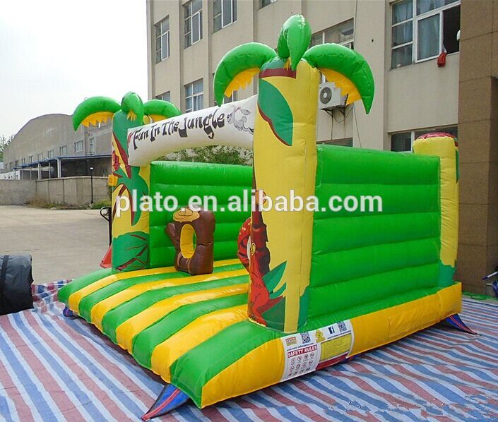 New design gift shape giant inflatable bouncer house for kids