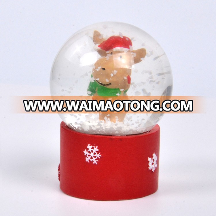 Custom Resin Snow Globe Lovers With Souvenir