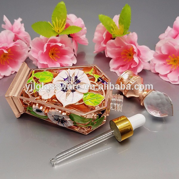 wholesale price elegant design decorative 12ml empty glass bottles for essential oils