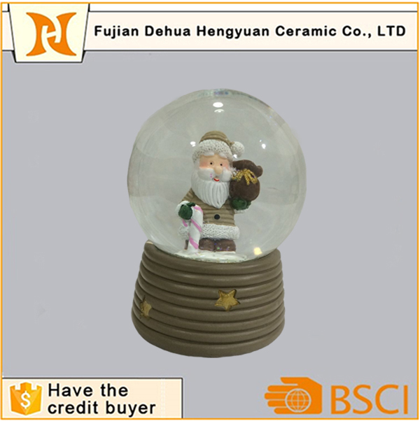 Poly-resin Snow Globe, Souvenir Water ball, Glass Water Globe