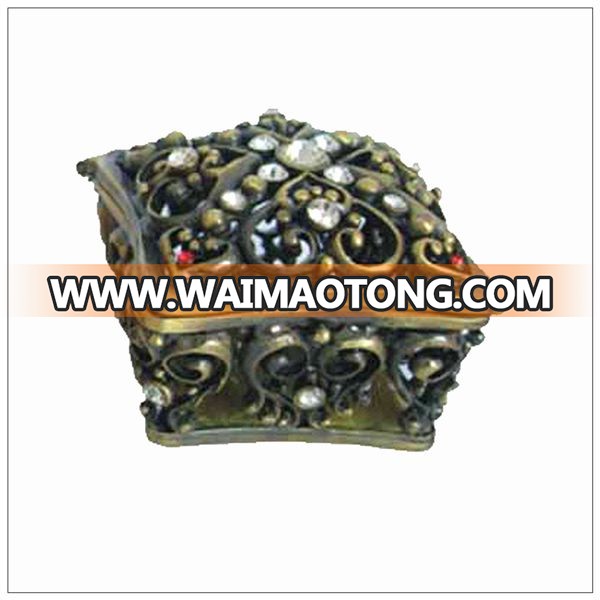 China Market Wholesale Old Beautiful Square Shape Jewelry Box Jeweled Trinket Box For Gifts QF1497