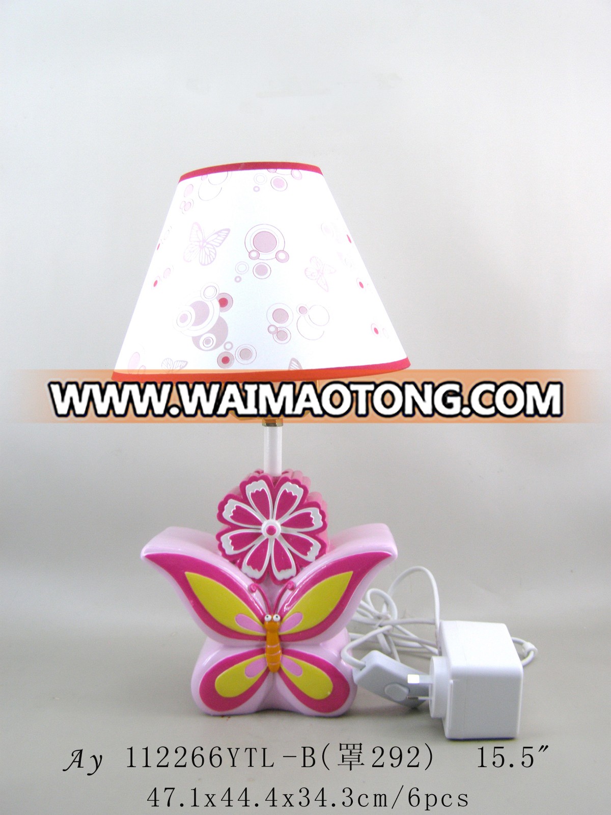 Low voltage pink cartoon heart shape table lamp for girl gifts