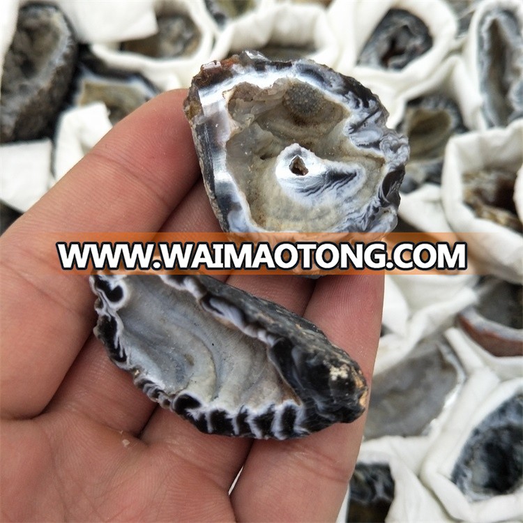 Wholesale natural agate geode thunder male egg for gathers wealth