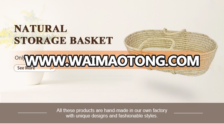 Natural material handmade woven baby sleeping baskets