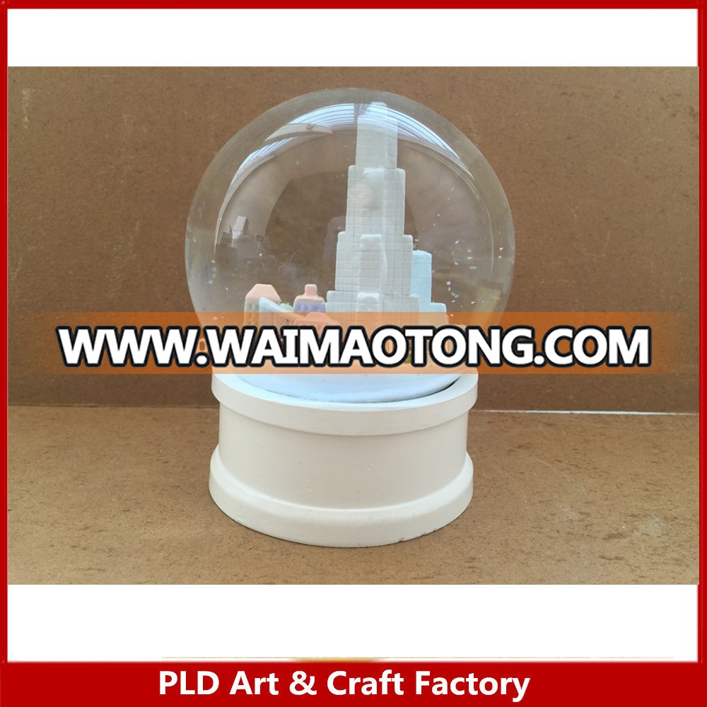 High Quality Resin Glass Snow Globe For Tourist Landscape Souvenir