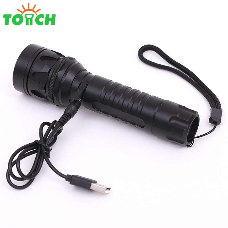 2019 New Design Ultra Bright led flashlight Long Range rechargeable zoom led flashlight for camping