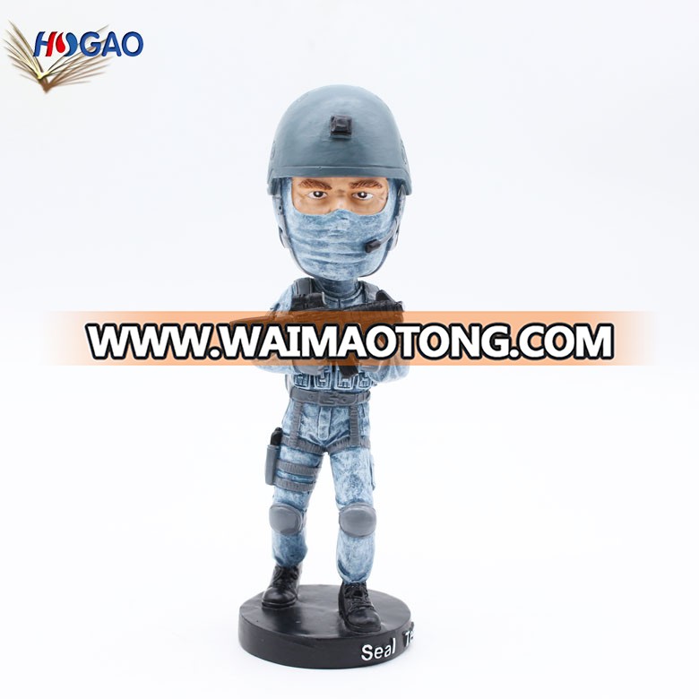 Wholesale creative navy solider figurine resin bobble head for home decoration