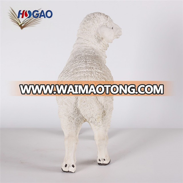 Resin sheep statue sheep realistic animal sculpture craft realistic polyresin animal for home and garden decoration