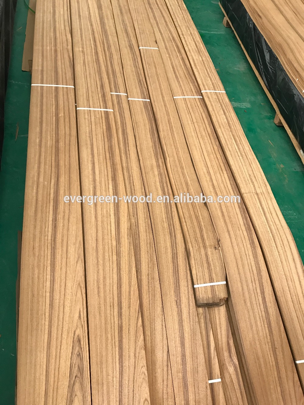 Burmese teak veneer rotary cut timber veneer for furniture