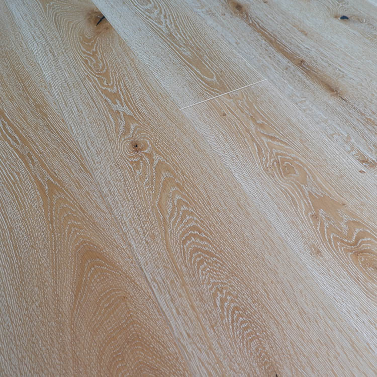 Hot selling one strip fumed and white washed multiplex wood