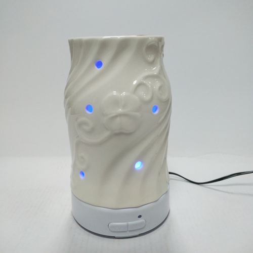 Cute Mini Air Humidifier/Ultrasonic Aroma Diffuser