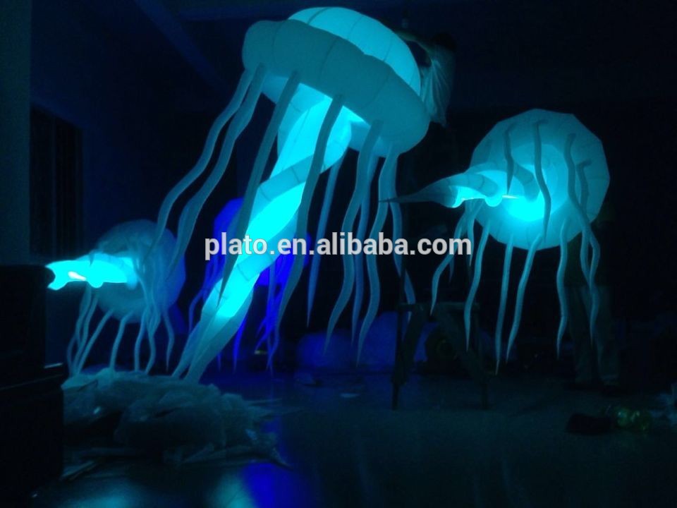 Outdoor decoration hanging inflatable green jellyfish balloon with led