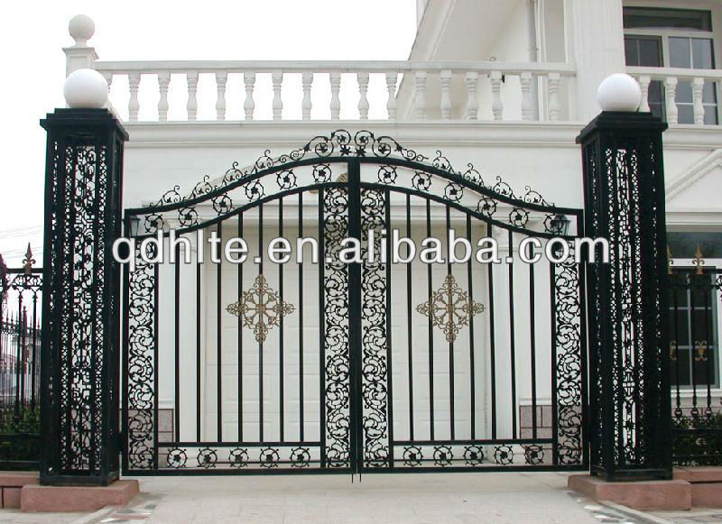 Automated antique wrought iron gate beautiful design for home