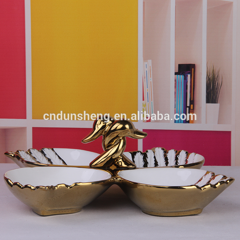 european handicraft double swan decor ceramic four compartment plate for dry fruit