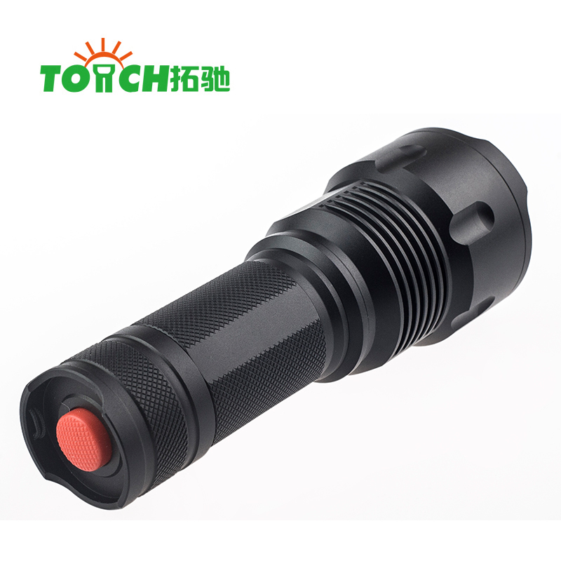 The best brightness Chinese supplier hot selling aluminium body LED flashlight rechargeable battery zoomable flashlight