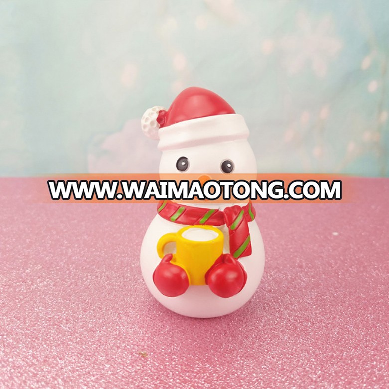 Wholesale cheap Christmas home decoration resin miniature snowman santa deer statue