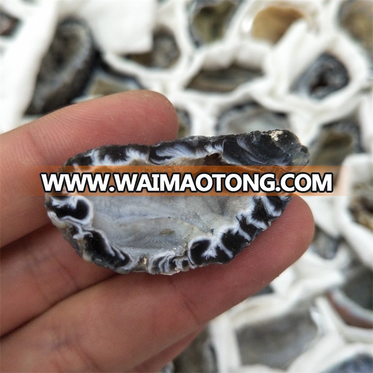 Wholesale natural agate geode thunder male egg for gathers wealth