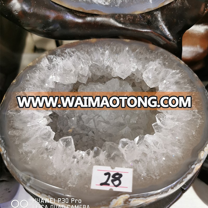 Sale Sop Quality Natrual clear crystal geode, crystal cornucopia for decoration