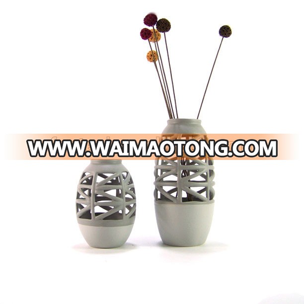 Wholesale custom modern ceramic decoration vases with different styles