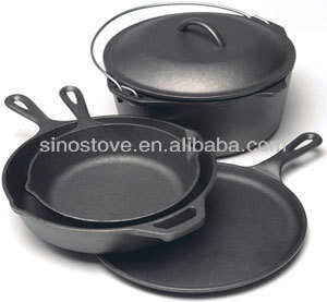 outdoor cookware/ pre-seasoned cast iron cookware