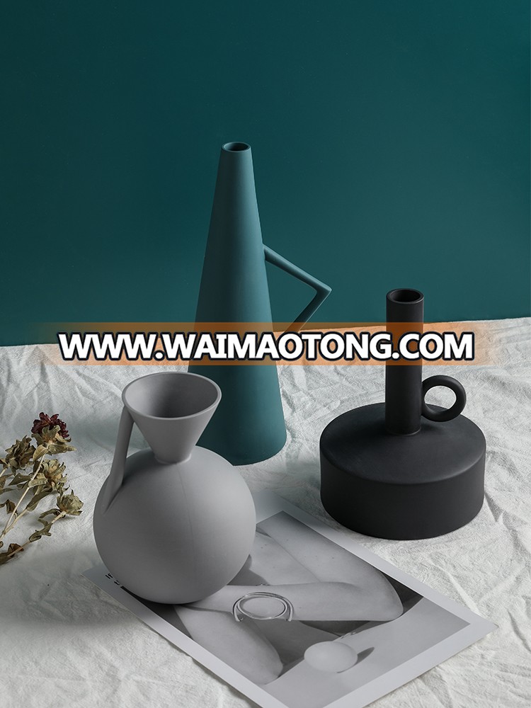 Modern handmade  vase large matt  vase ceramic flower vase for living room of creative Geometric vases sets