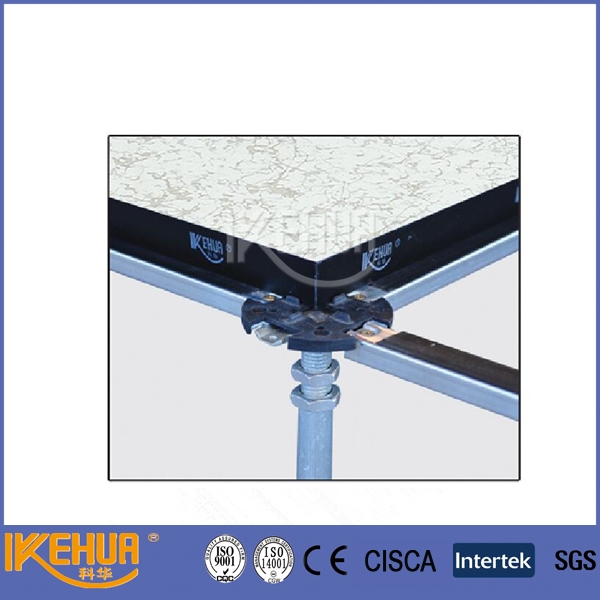 Antistatic calcium sulphate raised access floor panel