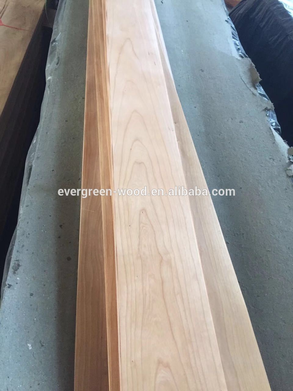 Fleece back veneer cherry veneer cladding