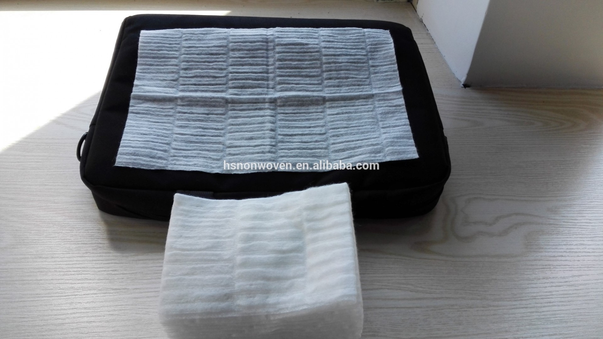 Disposable good-quality White and Gray floor mop cloth made of polyester and viscose for cleaning floor,sweeper mop