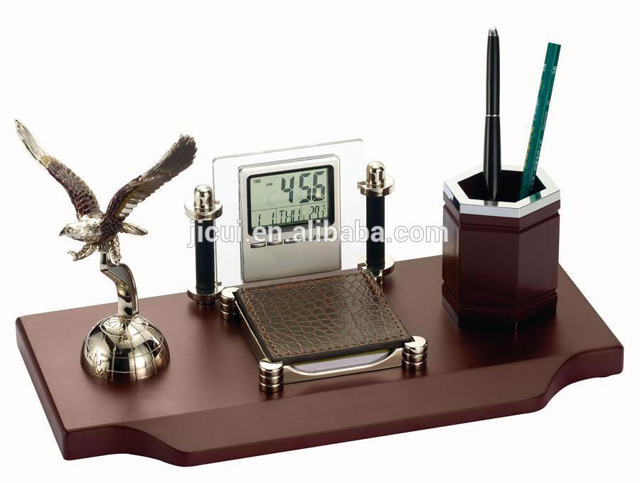 golf wood desktop for office gift clock