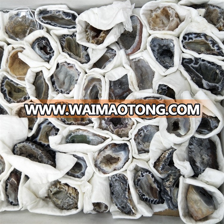 Wholesale natural agate geode thunder male egg for gathers wealth