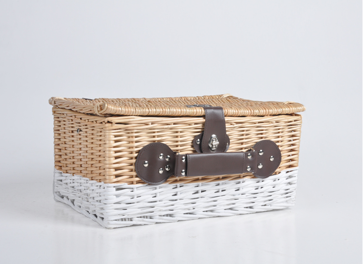 ODM OEM cheap bulk fabric wicker willow picnic basket with handle