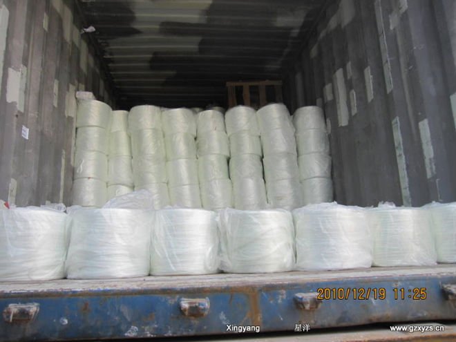 fibreglass mesh--used to make gypsum cornices strong (materials for making gypsum products)