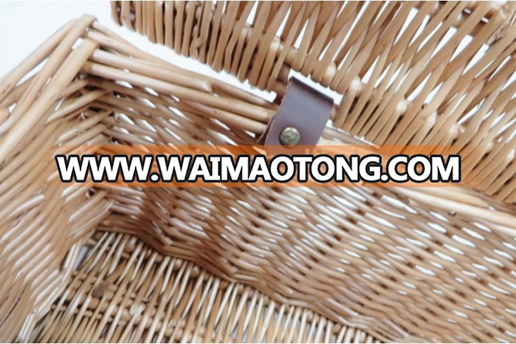 Wholesale premium handmade natural rectangular empty wicker traditional gift hamper basket with lid