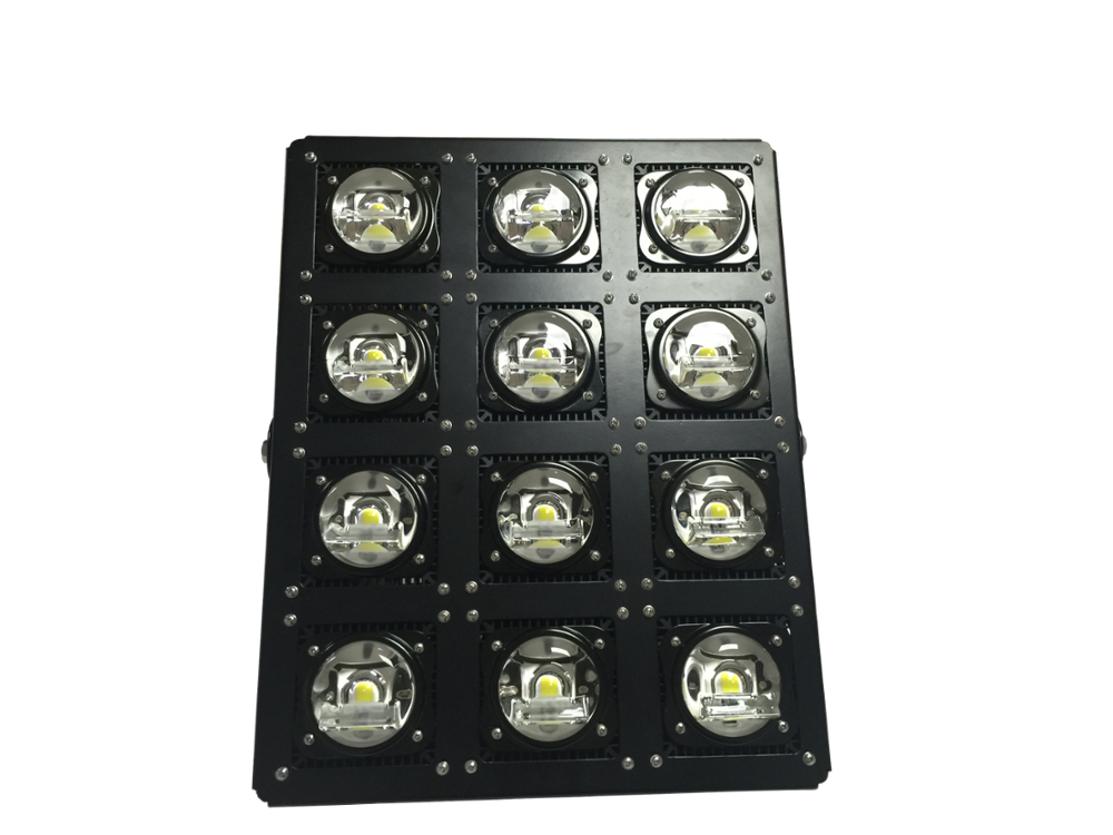 led stadium light 600w CE&ROHS U L high lumen led outdoor light