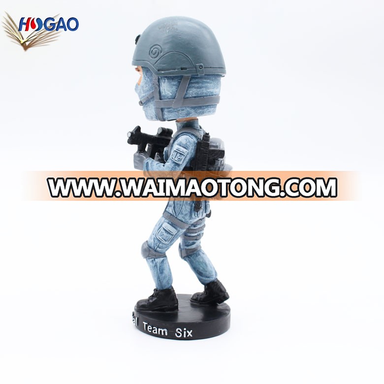 Wholesale creative navy solider figurine resin bobble head for home decoration