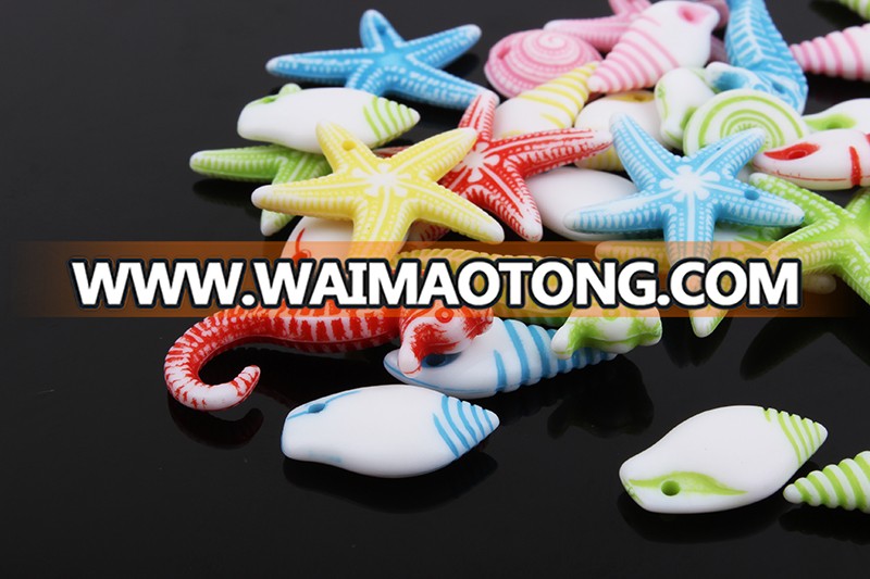 Popular assorted starfish, sea horse, conch shaped custom engraved animal plastic beads